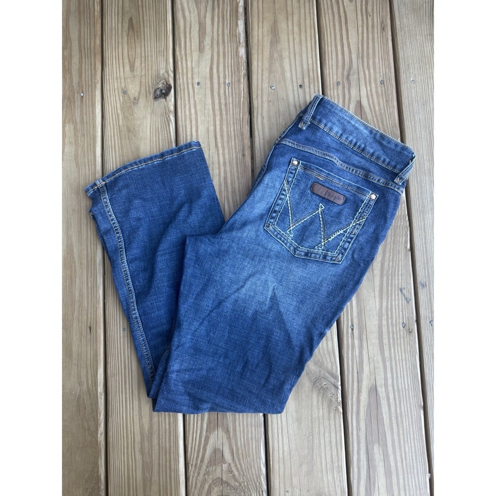 Wrangler Women's Boot Jeans 18W/30 Blue Bootcut Western Cowgirl 1009PWZMS